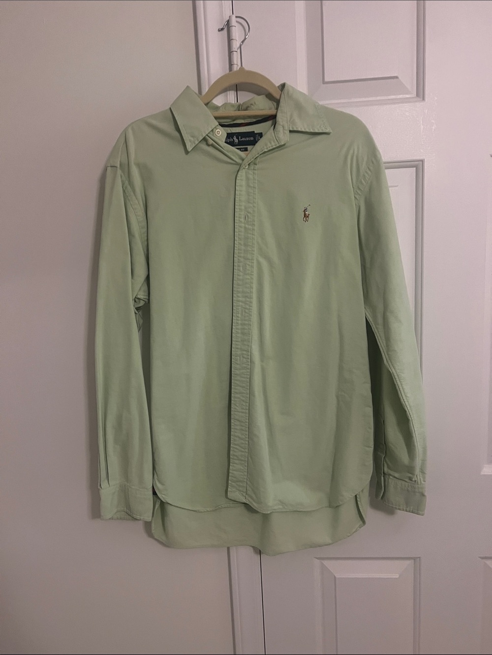 Ralph Lauren Men's Pale Green Long-Sleeve Button Shirt